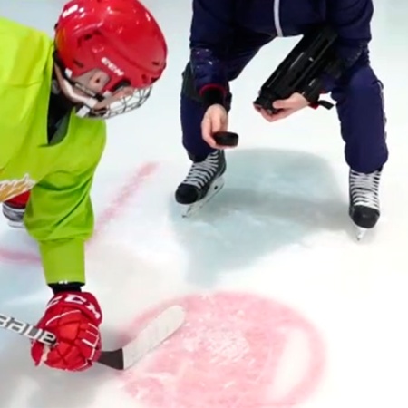 Тренажер хоккейный шайбавброс OLMI